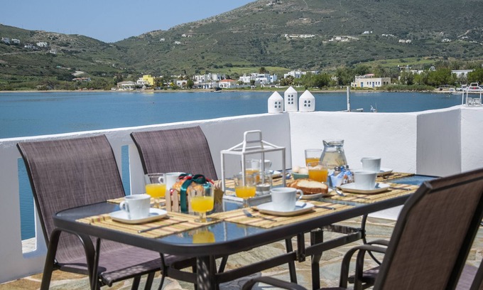 Gavrio Casa | Premium Cycladic House, Splendid Seaview & Sunsets, ideal para grupos grandes