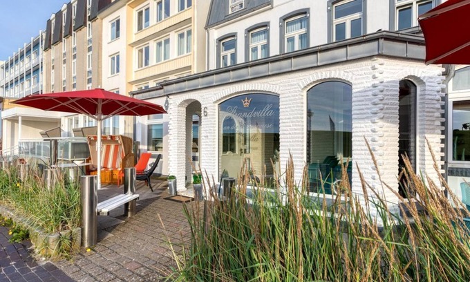 Norderney Casa | Premium Deluxe DZ. w. Sea view, shower/WC, breakfast - Hotel Garni Strandvilla an