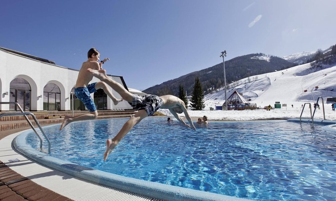 Untertschern Casa | Premium Familienzimmer Frühstück - Hotel Gut Trattlerhof & Chalets