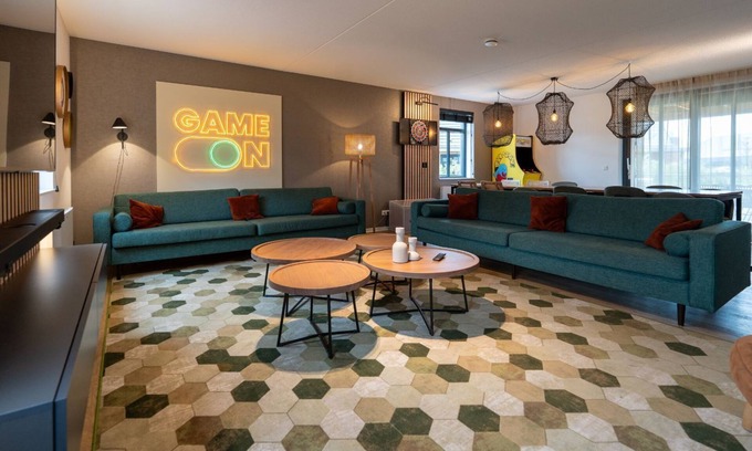 Thorn Villa | Premium Game 12p - Seis Habitaciones Villa, Capacidad 12