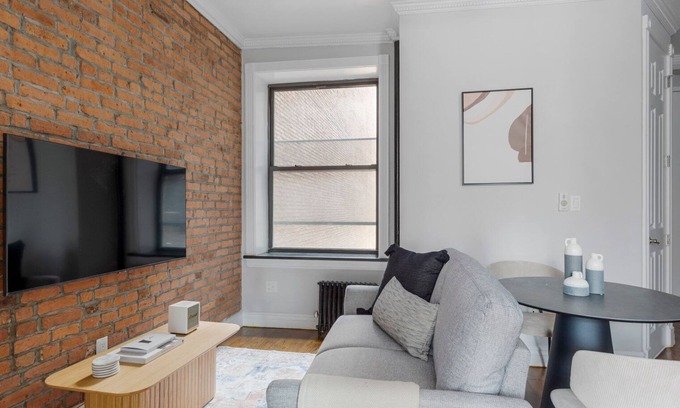 Tudor City Apartamento | Premium Murray Hill 2BR w/ W/D, nr UN, by Blueground