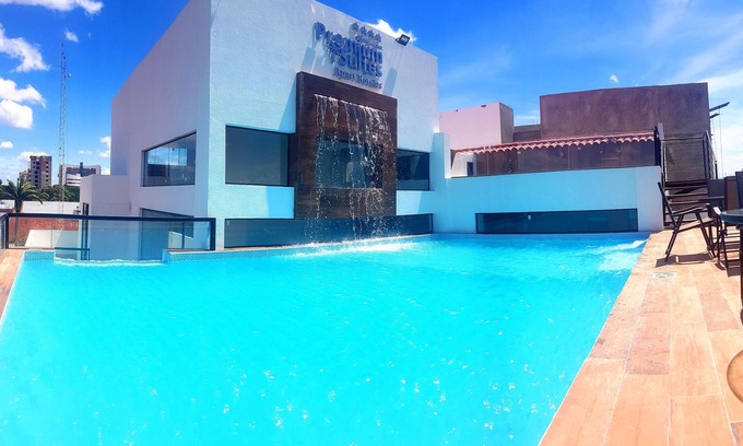 Santa Cruz Apartamento | Premium Suites Deluxe Aparthotel Equipetrol