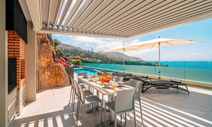 Monte Apartamento | Premium villa, panoramic seaview | Grandview