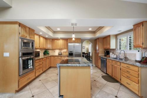 Yavapai Hills Casa | Prescott Hills Game Room Family Friendly