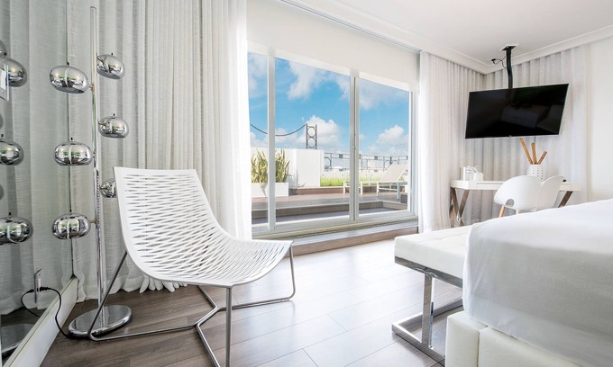 South Beach Hotel | President Hotel
