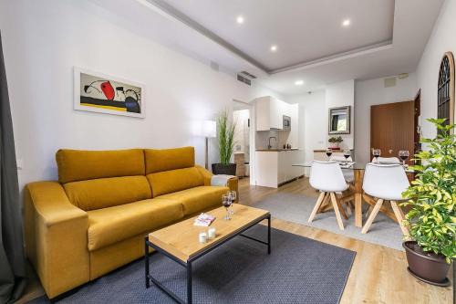 Ensanche Centro Apartamento | Prestige Soho Residence - Malaga Center