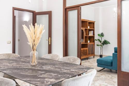 Picanello-Ognina-Barriera-Canalicchio Apartamento | Prestigious 4 bedrooms with Netflix and Metro nearby