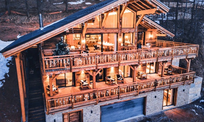 Allos Chalet De Esquí | Prestigious chalet at the foot of the slopes