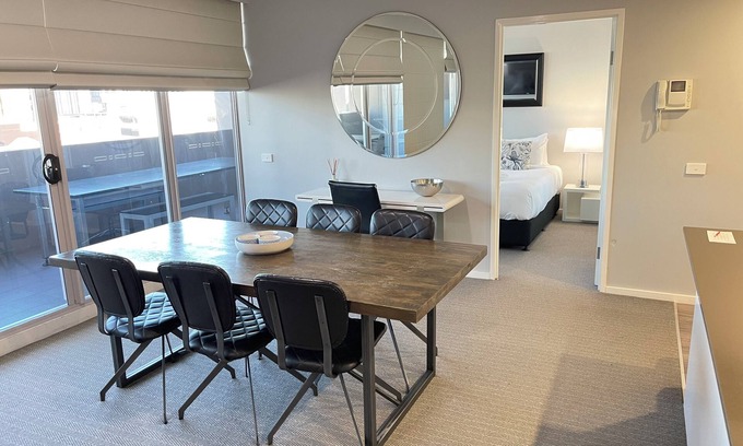 Newcastle Apartamento | Prestiige Two Bedroom
