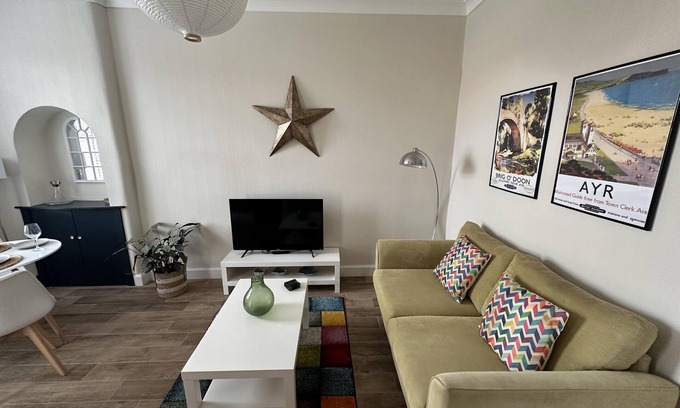 Prestwick Apartamento | Prestwick/KingB/PetsOk/FreeP/ Wifi/Tv