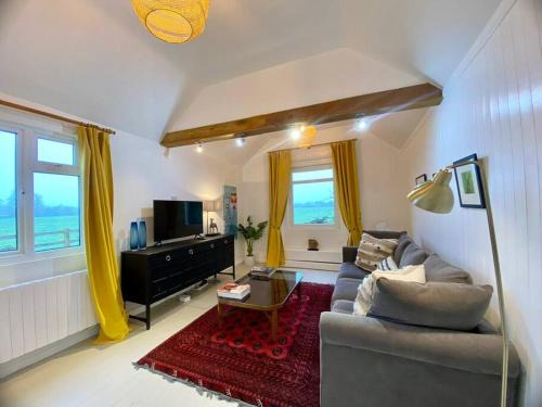 Swindon Casa | Pretty 1 bedroom cottage near Cirencester