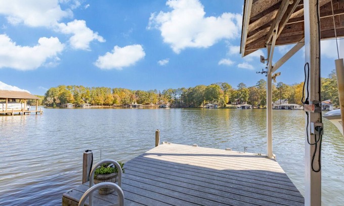 Littleton Casa | Pretty Creek Retreat | Beautiful water views | Pet Friendly