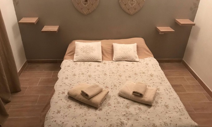 Figari Casa | BONITA CASA EN EL PUEBLO DE FIGARI, AIRE ACONDICIONADO A 5 MINUTOS DE LAS PLAYAS DE LA TESTA