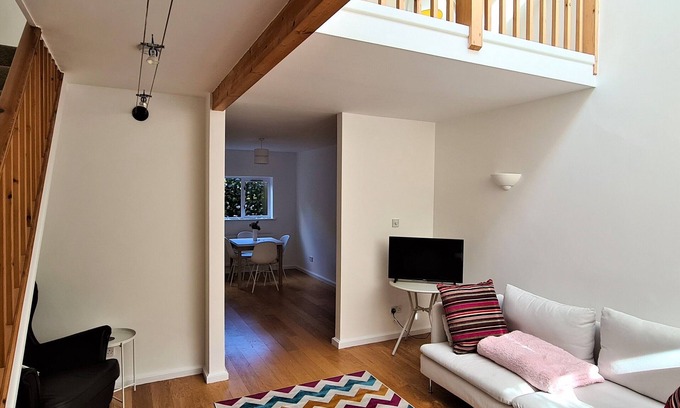 Headington Casa | Pretty house near shops and other facilities, close to the centre of Oxford