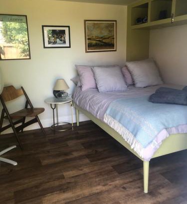 Sheringham Casa | Pretty self-contained garden room