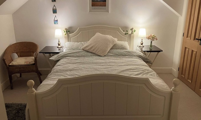 Marnhull Cabaña | Pretty two bedroom/two bathroom cottage in Marnhull in Dorset.
