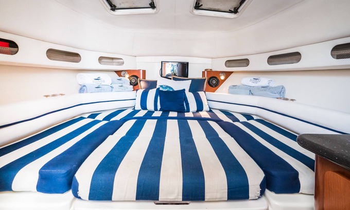 Coco Alquiler De Eote | Pretty Vane 32'' ProLine-Walk Around-A/C Cabin