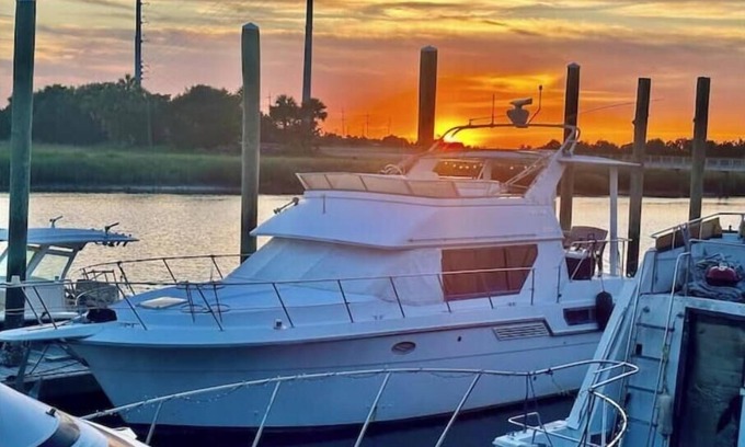 Tybee Island Alquiler De Eote | Price drop on Tybee Island -“ Island Time” -boat