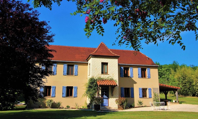 Rouffilhac Casa | Prices reduced!! Private House with Pool. 'Golden Triangle' of the Dordogne.