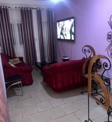 Bonaberi Apartamento | Pride Guest House Studio