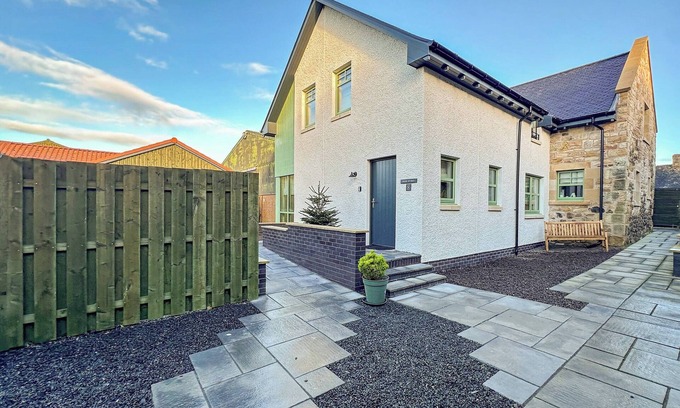 Linlithgow Cabaña | Pride of Erin - UK45929