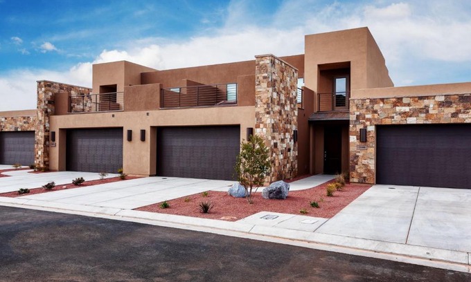 St. George Apartamento | Pride of the Ledges