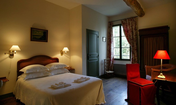 Berneuil-sur-Aisne Casa | Priorato de Rochefort, refugio de serenidad al borde de los bosques de Picardía. ofertas