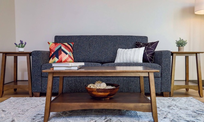 Riverside Apartamento | Prime 2 Bed ADA Accessible Travel Apartment in The Lilac City