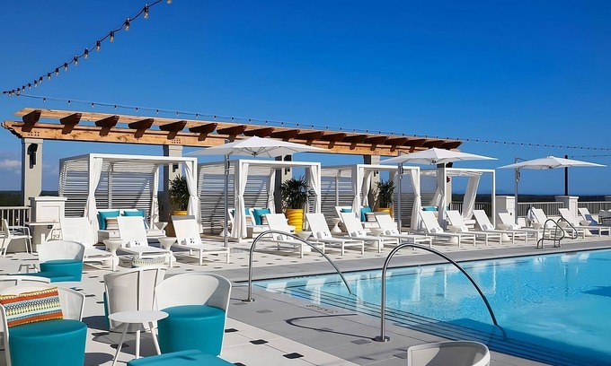 Baytowne Wharf Apartamento | Prime Location! 2 Relaxing Units, w/ Pool, Pets Allowed, Near Dune Allen Beach!