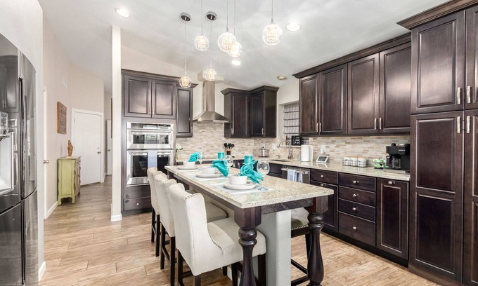 Desert Ridge Casa | Prime location! Home in sought after Desert Ridge area!