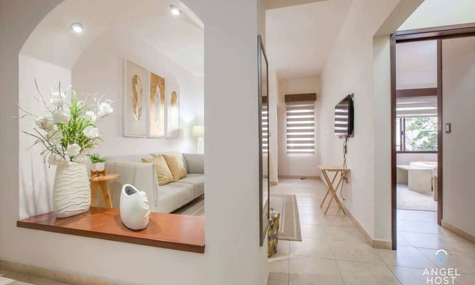 Esterito Condominio | Prime Location Just 1 Block from Water & Malecón!