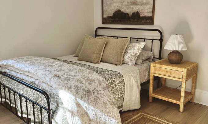Bethesda Apartamento | Prime location! Walkable Bethesda Terrace Apt