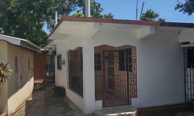 West End Cabaña | Prime Negril Location - 2br brand new apartment. New Water tank installed.