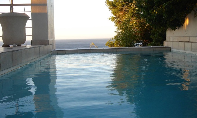 Bantry Bay Casa | ¡Posición privilegiada! Cerca de las playas de Clifton y Camps Bay, en el centro de Ciudad del Cabo.