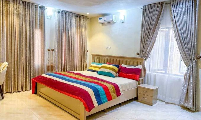 Utako Casa | Prime Residence Abuja: Short Stay Rental Apartment for Visitors and Travellers