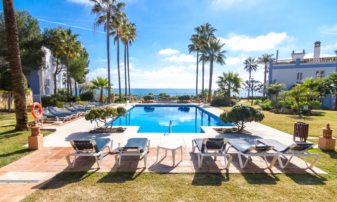 Marina de Casares Apartamento | Primera línea. Magnífico apartamento con vistas. Ideal familias