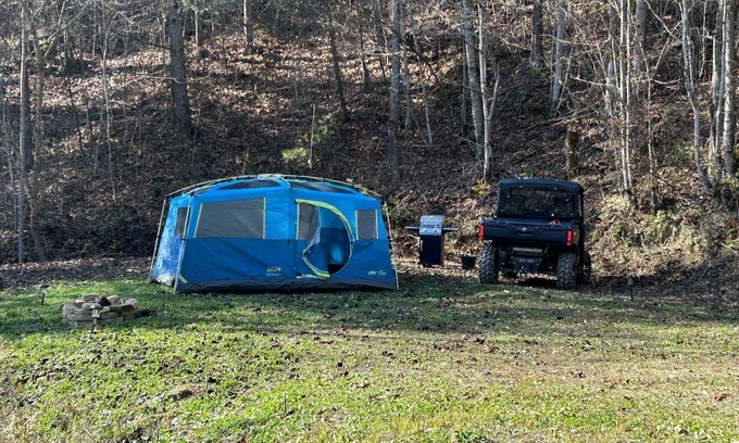 Sevierville Alquiler De RV | Primitive camping site.