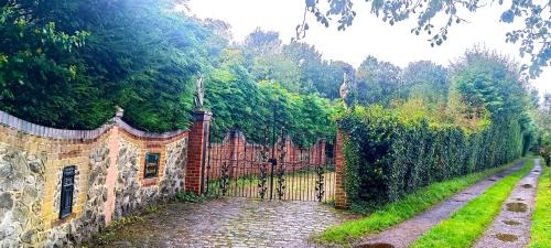 Offham Casa | PRIMROSE PADDOCK BARN - near Maidstone, Sevenoks, Gravesend