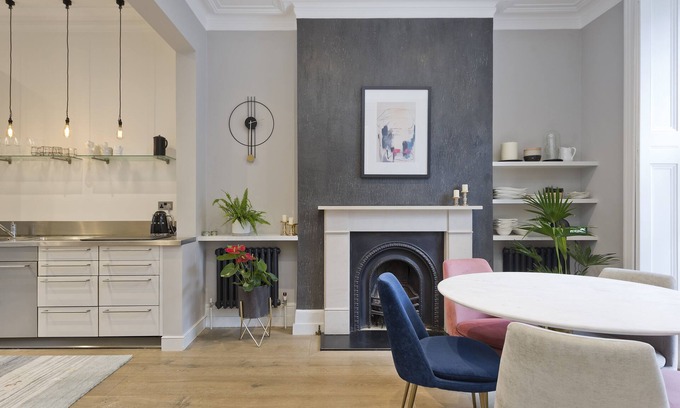 Camden Town with Primrose Hill Casa | Primrose Treetops, by Veeve