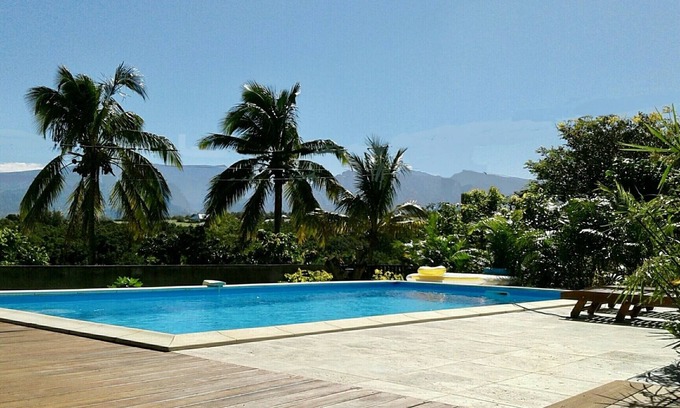 Saint-Pierre De La Reunion Villa | Villa Primrose