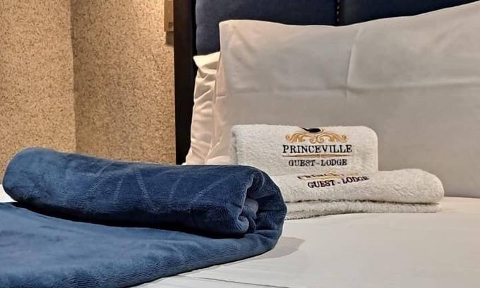 Greater Johannesburg Metropolitan Area Casa | Princeville Guest-Lodge