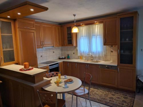Prinos Apartamento | Prinos Apartment