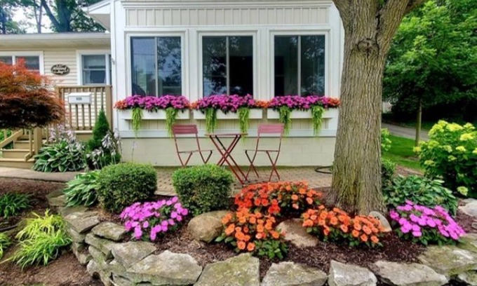 Lakeside Cabaña | Pristine 3-bedroom cottage in Lakeside, Ohio with central air, laundry, Wi-Fi