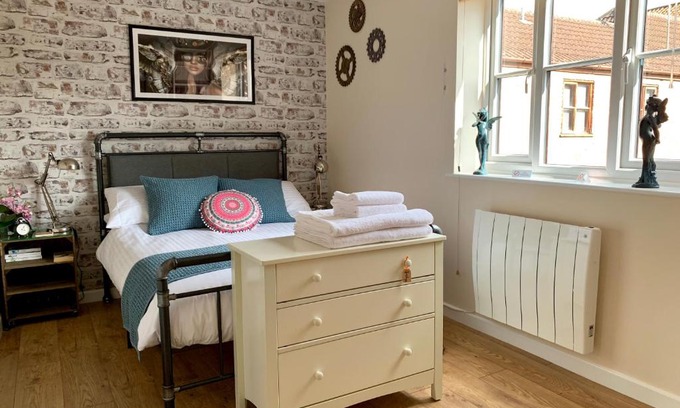 Glastonbury Apartamento | Pristine Apartment in The Centre of Glastonbury