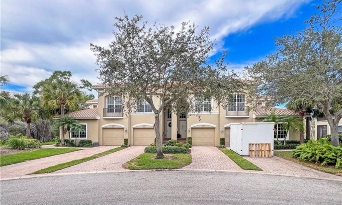 Biggar Condominio | Pristine condo 3 bed/2 bath gated community Ft. Meyers/Estero