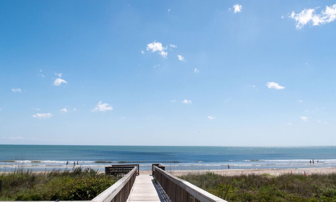 Sawgrass Condominio | Pristine Oceanfront condo in Sawgrass