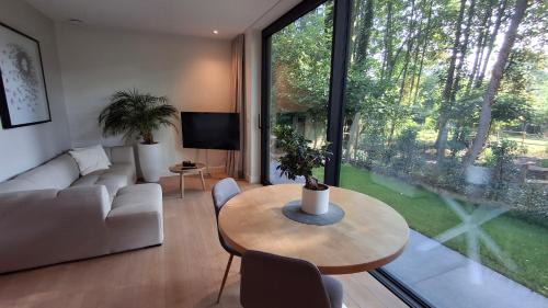 Assebroek Casa | Privé studio in groene omgeving van Brugge gratis fietsen & parkeerplaats