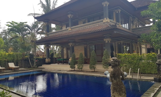 Ubud City-Centre Villa | Privacidad 3bdr arrozales vista con piscina privada
