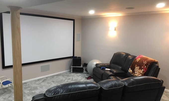 Suffield Apartamento | Apartamento privado 2 BR LR 1BA Home Theater Cocina - Bradley, MGM, Six Flags