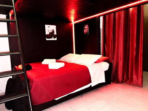Turin Apartamento | Privacy Escape - Private Parking Near Turin Center